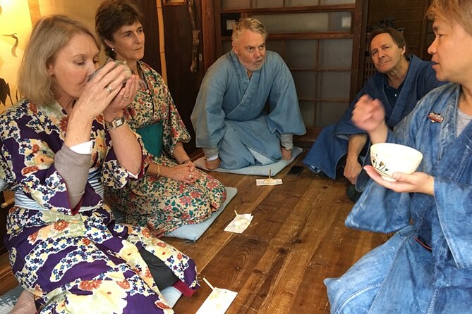 A Unique Antique Kimono and Tea Ceremony Experience in English - Host Reactions