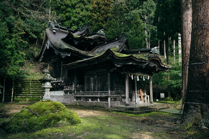 Echizen Lacquerware and Washi Paper Craft Tour - Lunch and WiFi Provision