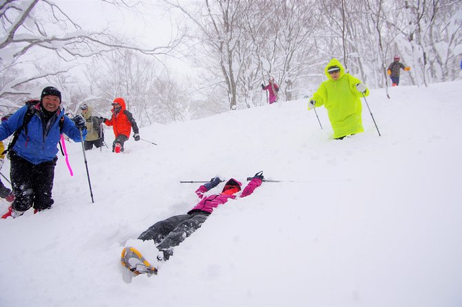 Fluffy New Snow and the Earth Beating, Goshougake Oyunuma Snowshoeing Tour - Rental Equipment