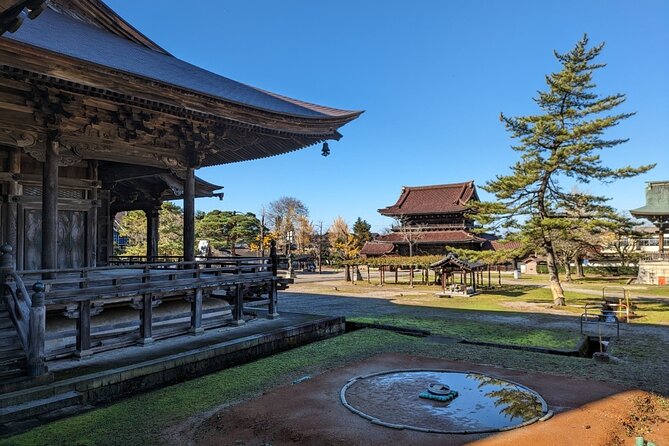 From Kanazawa: Shirakawa-go, Gokayama and Wood Carving Village - Local Cuisine