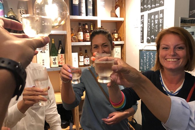 Hiroshima: Local Favorites Private Night Food Tour - Insider Foodie Tips