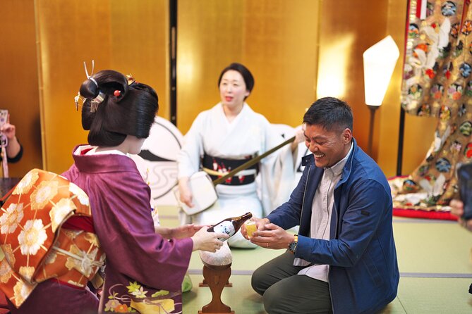 Kyoto Gion Tour Maiko or Geisha Dinner Included - Pickup Information