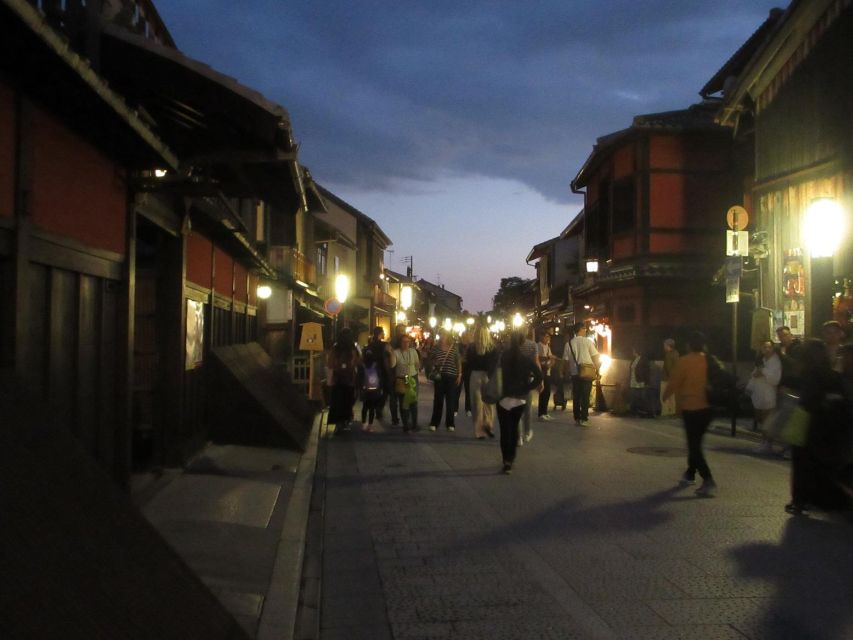 Kyoto: Pagoda, Bamboo, Kiyomizu, Geisha (Italian) - Language and Accessibility