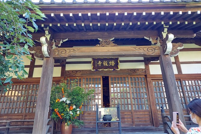 Licensed Guide Tokyo Seven Lucky Gods Temple and Shrine Tour - Shrine Rituals