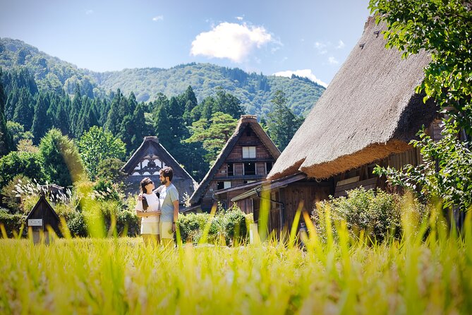 Photoshoot in Shirakawago/Takayama by Professional Photographer - Booking Process and Pricing