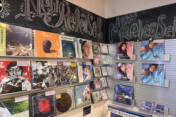 Record Tour of Hits From Around the World in Shibuya - Maximum Travelers and Pricing