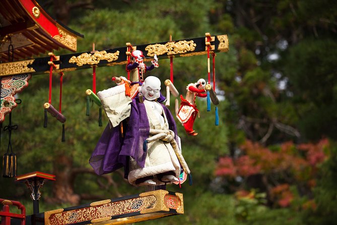 Takayama Old Town Walking Tour With Local Guide - Pricing and Guarantee