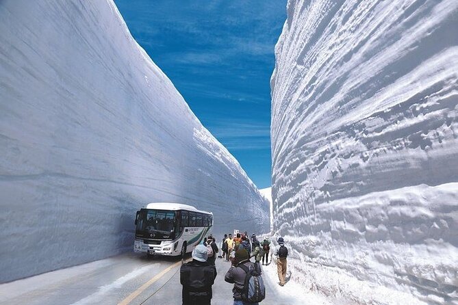 Tateyama Kurobe Snow Wall! Hida Takayama & Shirakawago - Snow Wall Experience