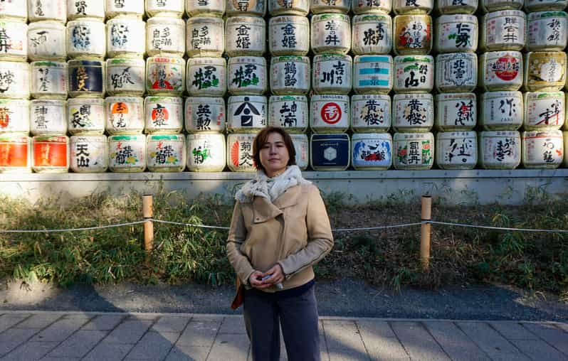 Tokyo Harajuku Meiji Shrine 1h Walking Explanation Tour - Tour Highlights