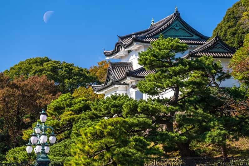 Tokyo: Tokyo Imperial Palace History Private Walking Tour - Itinerary