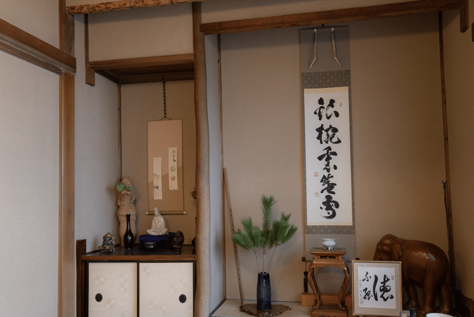 Tokyo: Zen Meditation at a Private Temple With a Monk - Meditation Practice