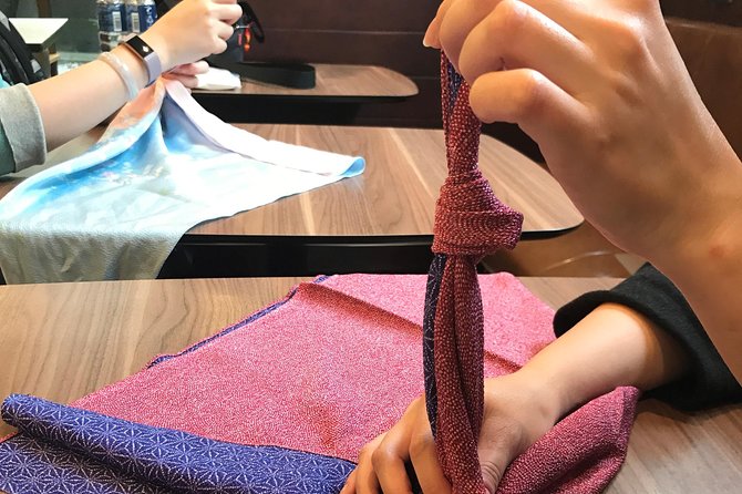 Traditional Furoshiki Art Class in Nagoya - Furoshiki Fabric Shopping Experience