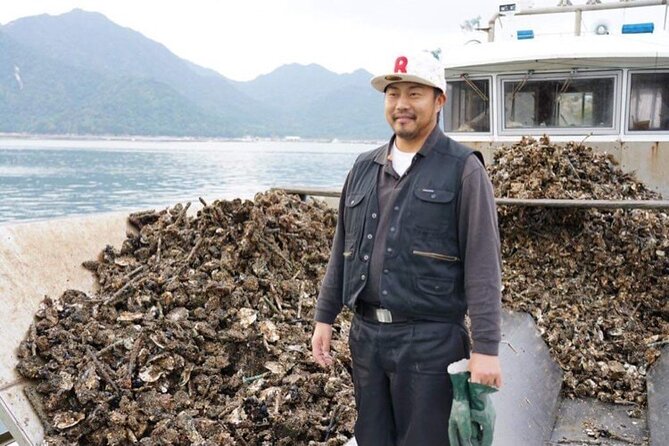 Witness an Oyster Harvest & Interact With Local Oyster Farmers! - Learning About Harvesting Process