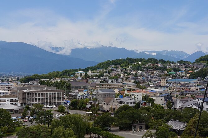 1 Day Tour From Nagano to Matsumoto Castle and Narai-Juku - Meal Arrangements