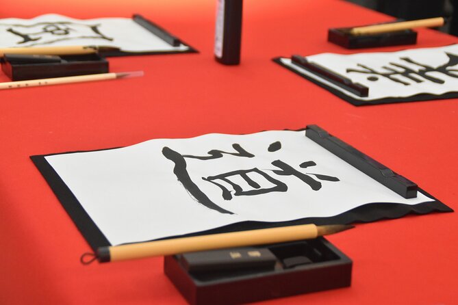 Calligraphy Experience in Kabukicho - Price and Reviews