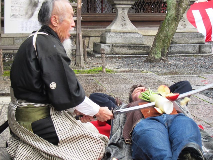 Cool Kyoto: 5-Hour Walking Tour With the Last Samurai - Meeting Point