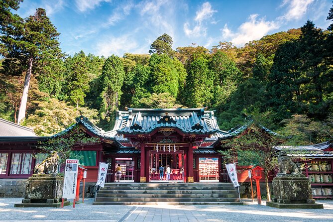 Hakone Private Two Day Tour From Tokyo With Overnight Stay in Ryokan - Meeting and Pickup Options