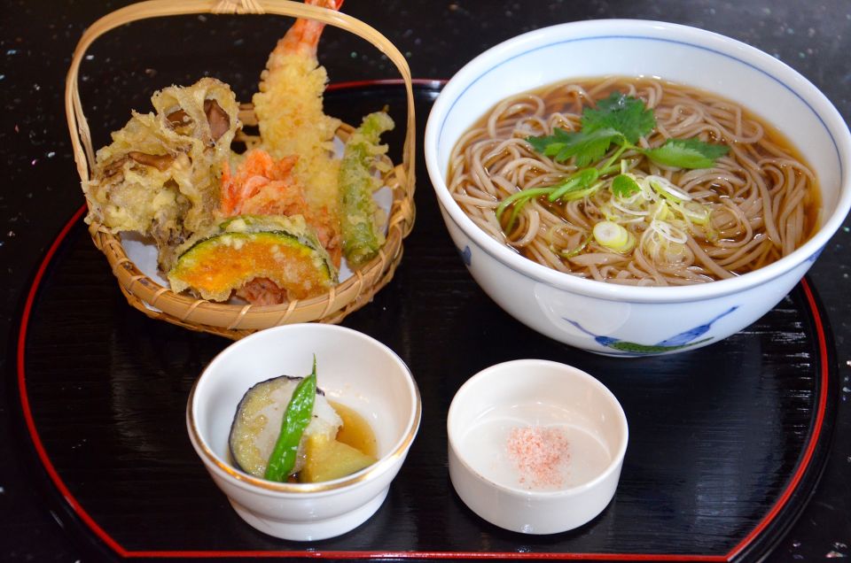 Kyoto: Casual Pontocho Evening Food Tour - Meeting Point