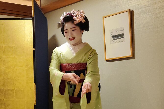 Kyoto Kimono Rental Experience and Maiko Dinner Show - Directions