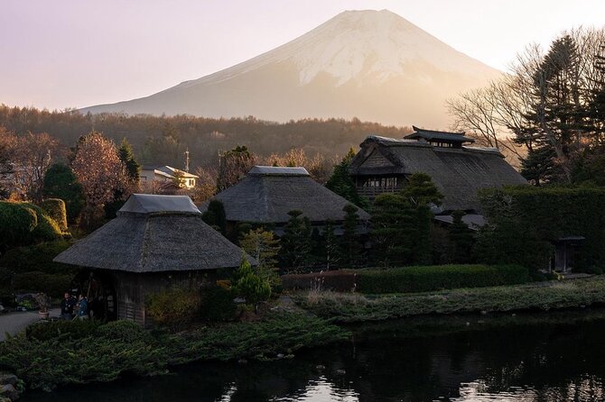 Mt Fuji and Hakone Private Day Tour With English Speaking Driver - Meeting and Pickup