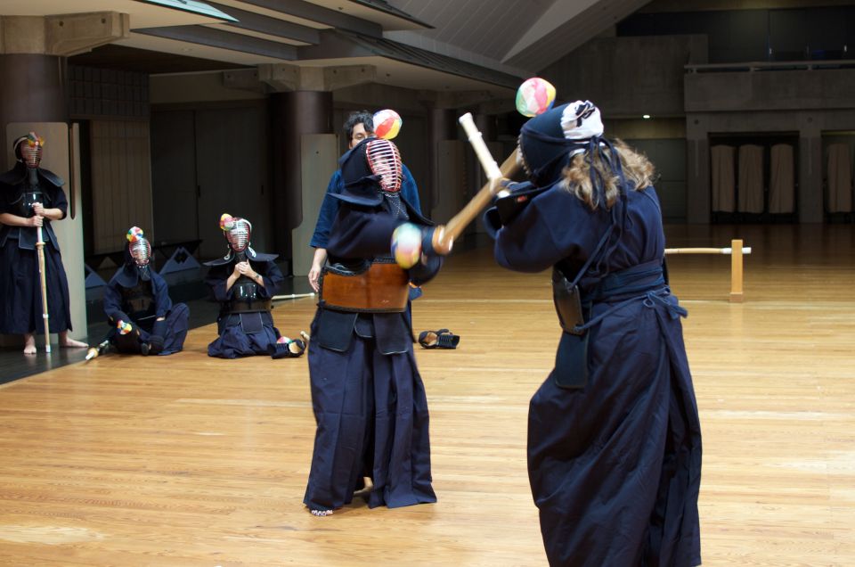 Nagoya: Samurai Kendo Practice Experience - Instructor Information