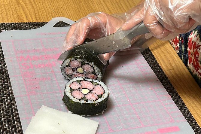 Private Adorable Sushi Roll Art Class in Kyoto - Booking and Pricing