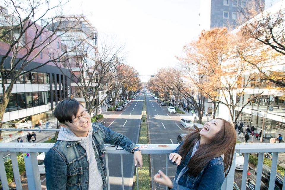 Private Couples Photoshoot in Tokyo W/ Professional Artists - Private Group Experience