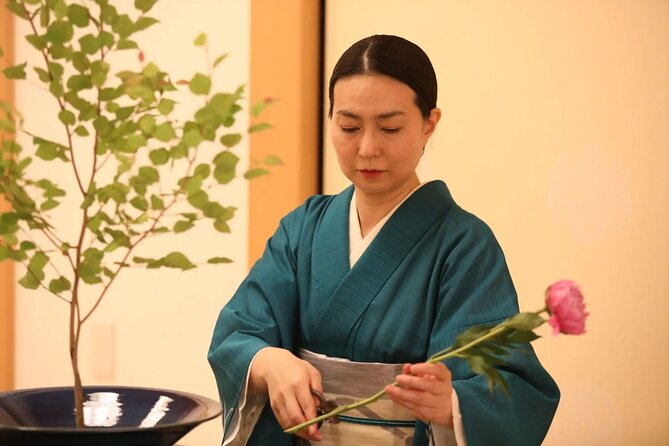 Private Japanese Traditional Flower Arrangement in Tokyo - Price and Cancellation Policy