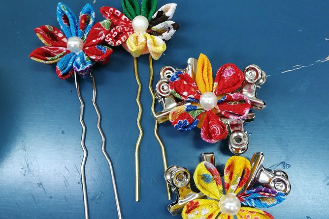 Real Kimono Experience and Tsumami Kanzashi Workshop - Group Size and Operation