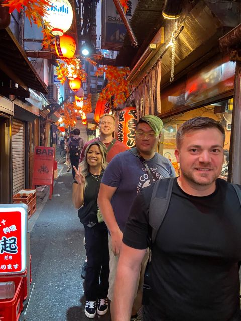 Shinjuku: Bar Hopping Night Tour at Japanese Izakaya - Itinerary