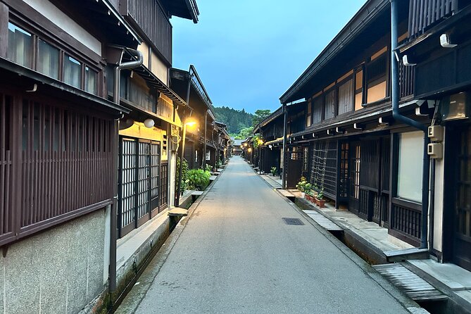 Takayama Night Tour With Local Meal and Drinks - Recap