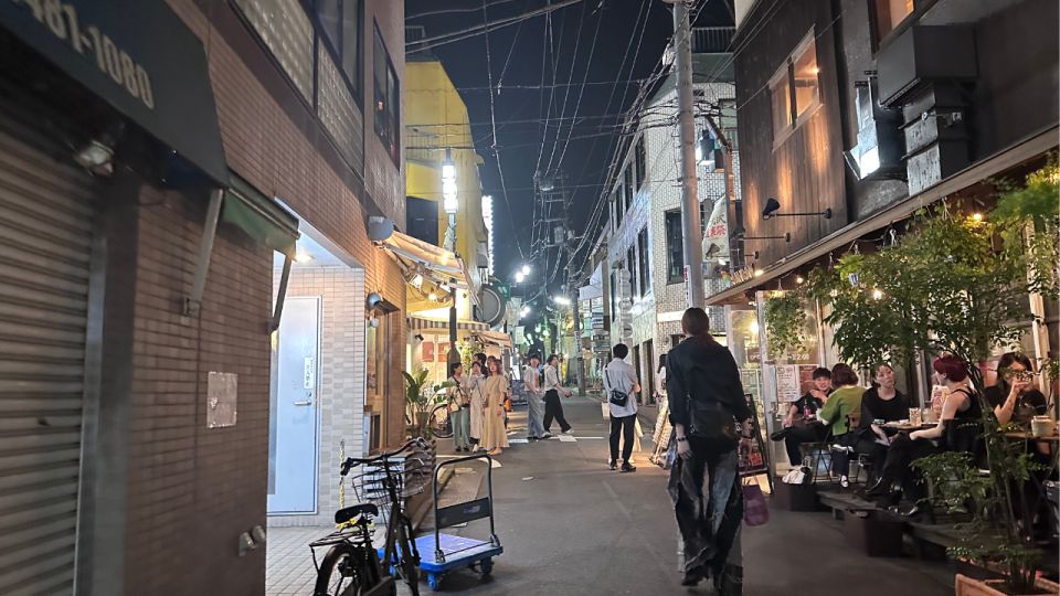 Tokyo: Barhopping Tour&Bar Crawl in Retro Town Shimokitazawa - Cancellation Policy and Reservation