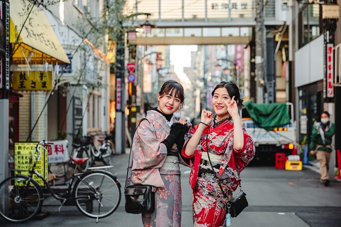 Travel Tokyo With Your Own Personal Photographer - Guest Experiences