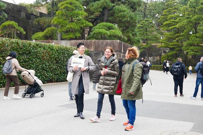 Chiyoda Imperial Palace Walking Tour - Host Responses