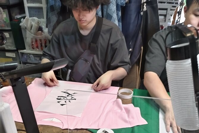 Handwriting Kanji With Ink on T-Shirt Private Art Class in Tokyo - Frequently Asked Questions