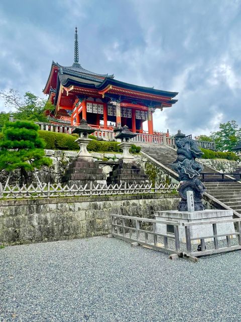 Kyoto: Fushimi Inari-taisha and Kiyomizu-dera (Spanish Guide) - Important Information