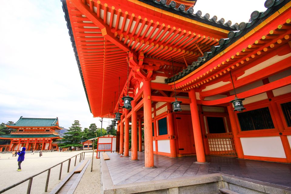 Kyoto: Imperial Palace & Nijo Castle Guided Walking Tour - Directions