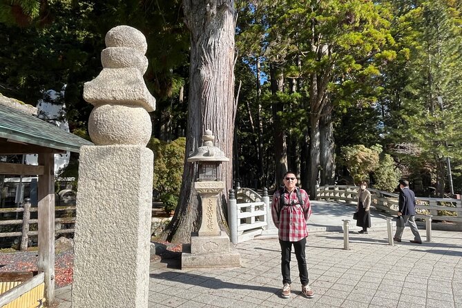 Mt Koya Full Day Tour From Osaka With Licensed Guide and Vehicle - Tour Inclusions