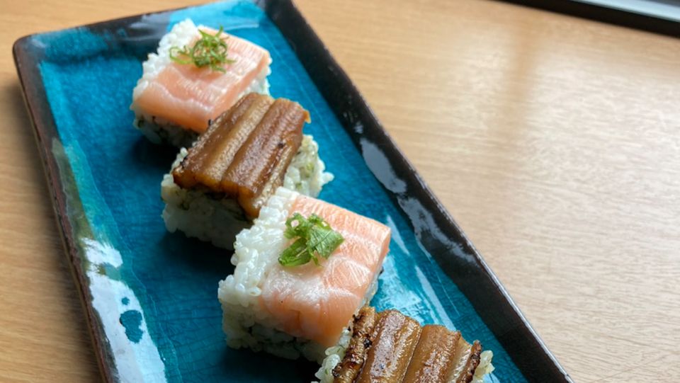 Osaka: Sushi Class in Dotonbori - Booking Information