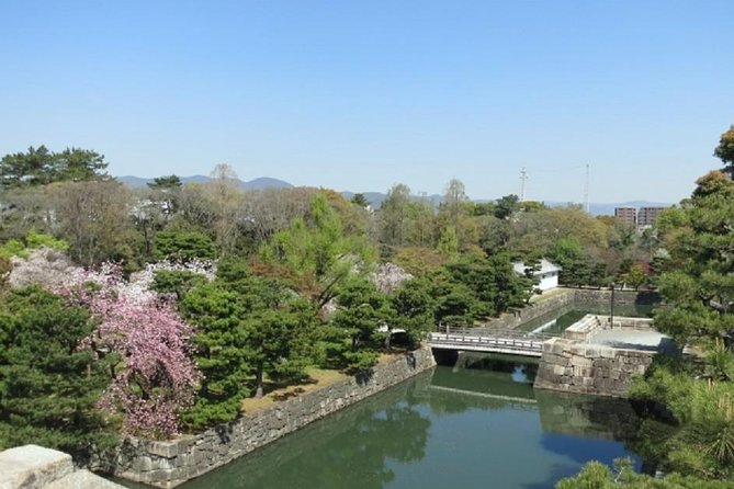 Private Nijo Castle Sightseeing and Nishiki Food Tour - Directions and Booking Steps