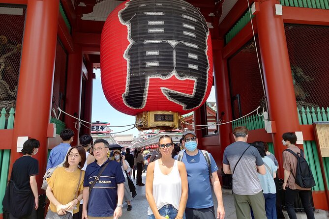 Private Tokyo Tour With Government Licensed Guide & Vehicle (Max 7 Persons) - Meeting and Pickup