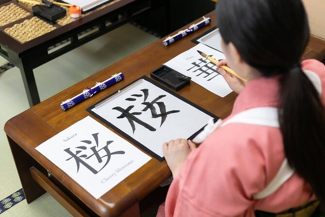 Shodo Japanese Calligraphy Class Near Osaka Castle - Frequently Asked Questions