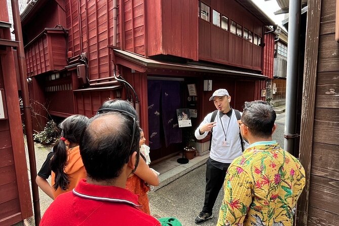 E-Bike Cycling With Guided Tour of KANAZAWA Main & KENROKUEN - E-Bike Cycling Start Time