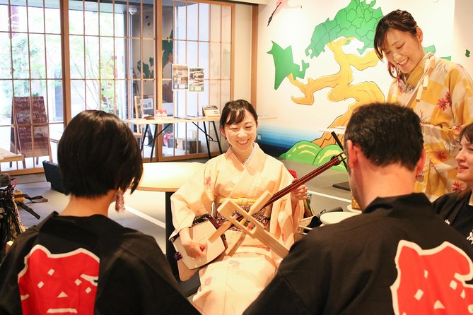 Easy for Everyone! Now You Can Play Handmade Mini Shamisen and Show off to Everyone! Musical Instruments, Sweets and Live Music - Recap