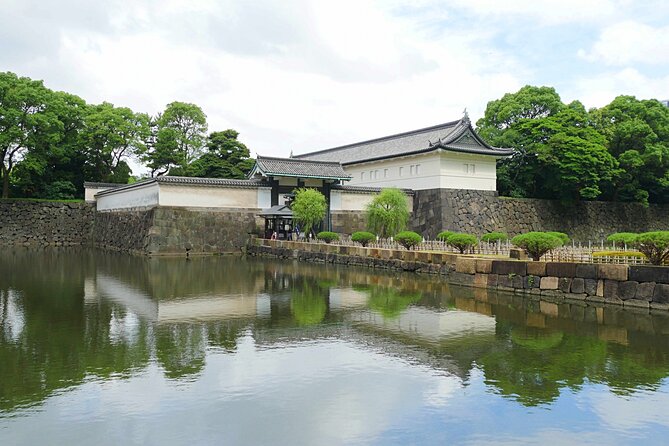 Imperial Palace East Garden and Heritage of Edo Castle Tour - Tour Content and Recommendations