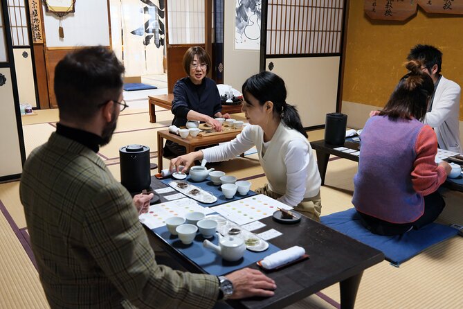 Japanese Tea With a Teapot Experience in Takayama - Meeting, Pickup, and Accessibility