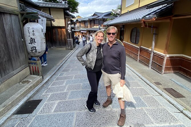 Kyoto Gion Tour Maiko or Geisha Dinner Included - Participant Information