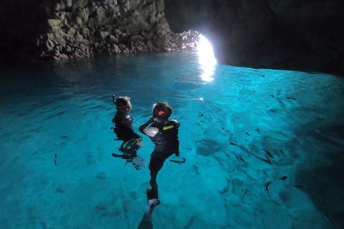 Popular Blue Cave Snorkel! [Okinawa Prefecture] Feeding & Photo Image Free! English, Chinese Guide Available! - Safety and Accessibility