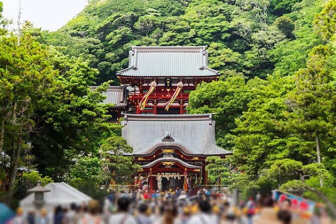 Private Kamakura and Yokohama Sightseeing Day Trip With Guide - Pricing and Reviews