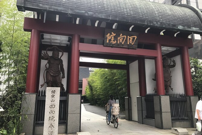 Ryogoku Sumo Town History / Culture and Chanko-Nabe Lunch - Chanko-Nabe Cooking Demonstration Experience